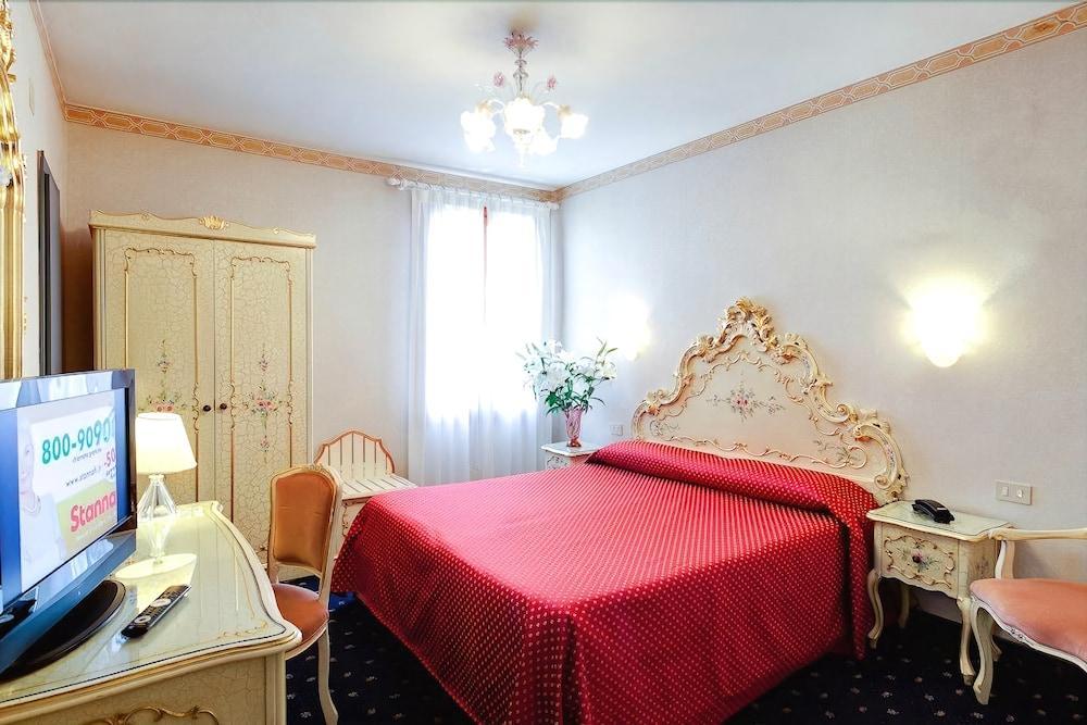 Hotel Diana Venecia