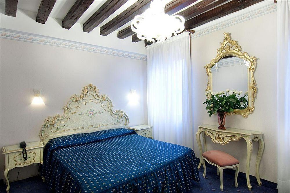 Diana Hotel Venecia